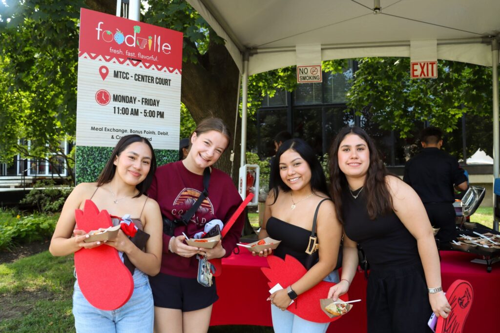 What Students Want: 4 College Dining Trends from Chartwells